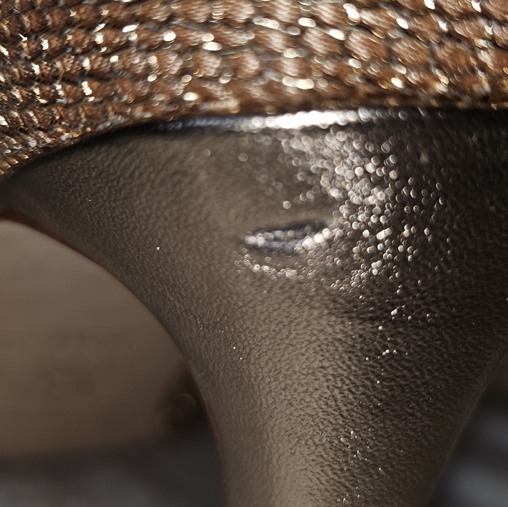 Antonio Melani heels size 8.5 gold - Picture 4 of 6